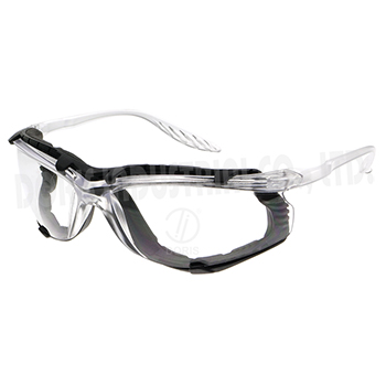 Lightweight safety eyewear with foam seal